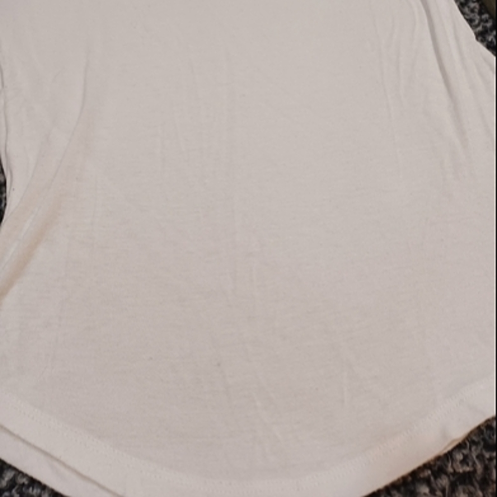 Trillium Alien Raglan Shirt - Picture 7 of 9